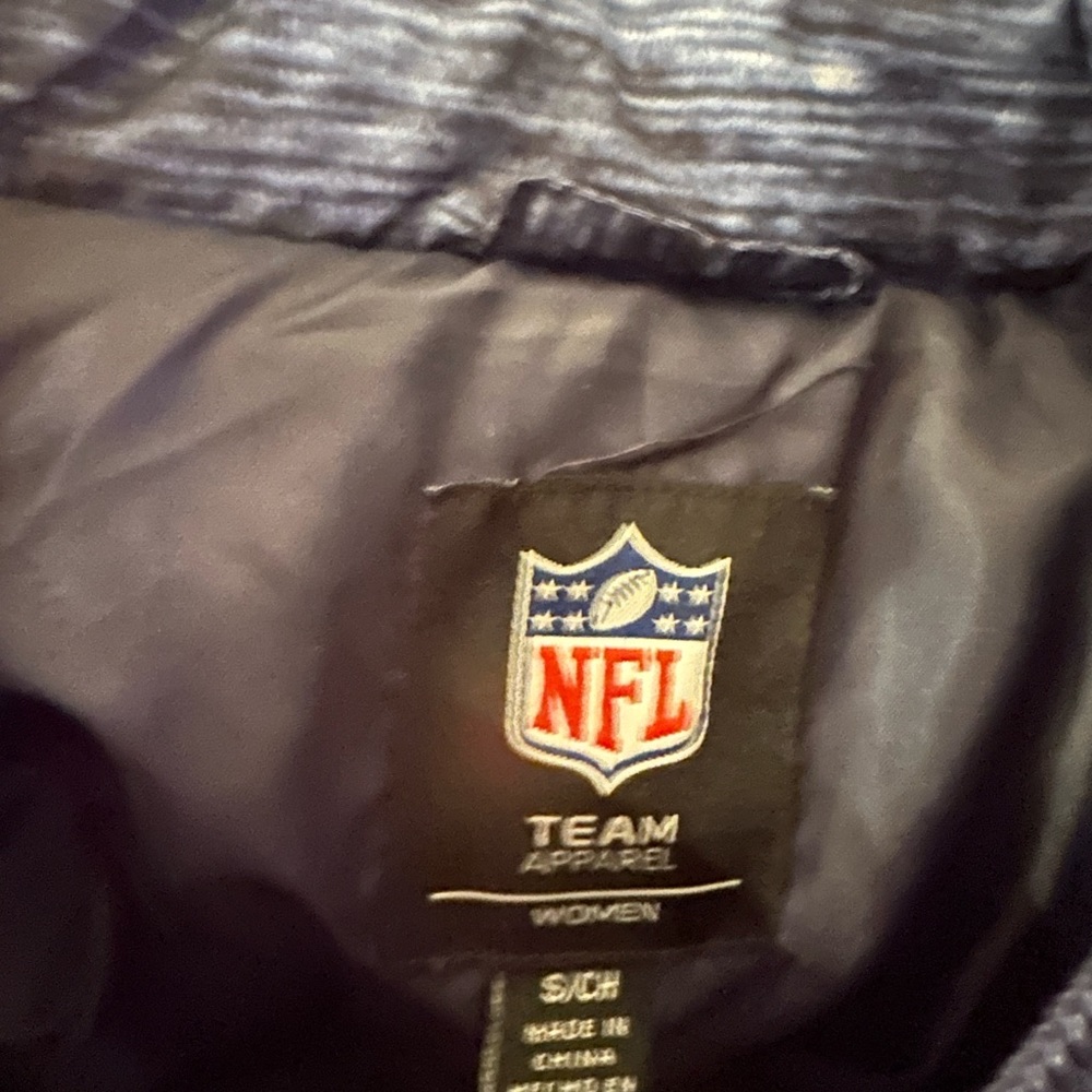 Patriots Jacket - Picture 3 of 3